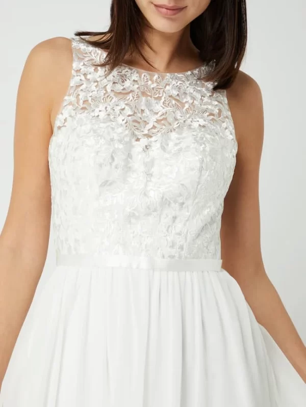 Luxuar Brautkleid Mit Floralen Stickereien – Offwhite 4