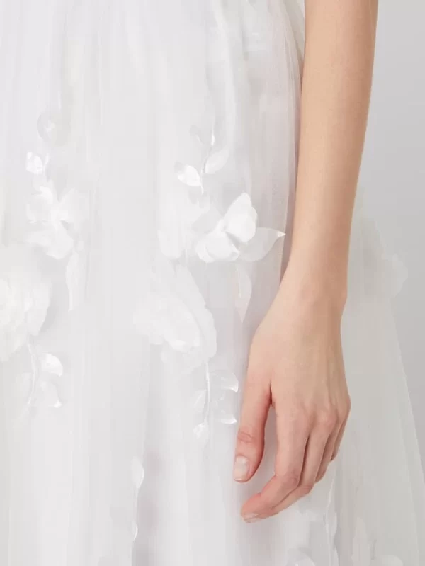 Apart Glamour Brautkleid Mit Blüten-Applikationen – Offwhite 4