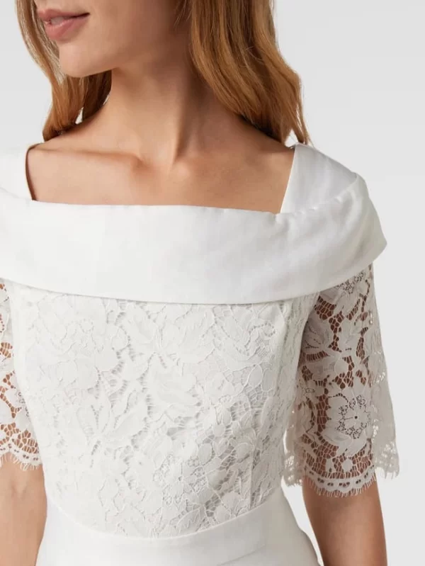 Apart Glamour Kurzärmeliges Brautkleid Mit Floralen Stickereien – Offwhite 7